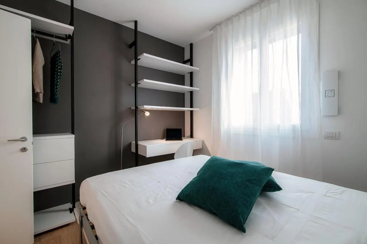 Apartment Sette - By Myhomeincomo