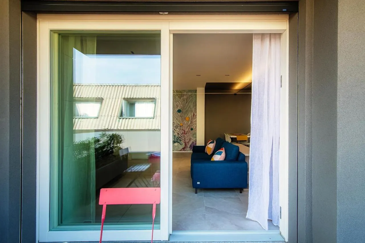 Apartment Sette - By Myhomeincomo